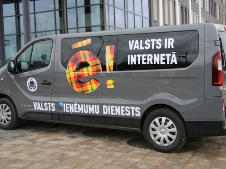 Valkas novadā VID "e-busiņā" palīdzēs iesniegt gada ienākumu deklarāciju


