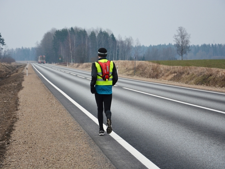 Nedēļas nogalē notiks 107 kilometru garais skrējiensoļojums "Rīga-Valmiera"