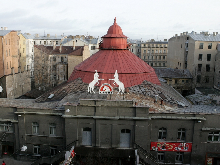 BVKB informējis Rīgas būvvaldi, ka pašlaik nav pamatojuma norobežot cirka ēku

