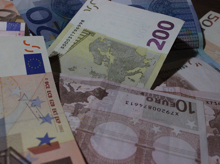 Cēsu pašvaldība pieņems ziedojumu 10 000 eiro apmērā

