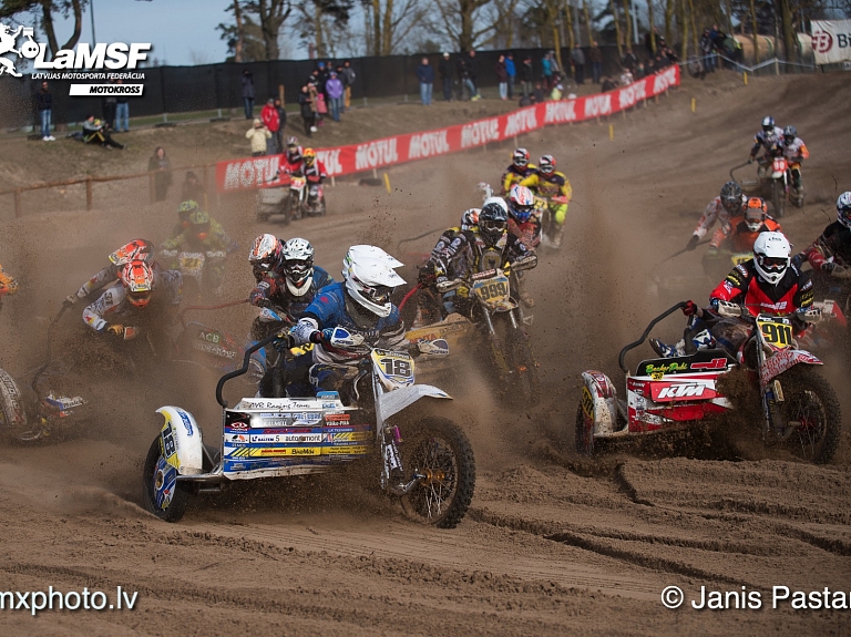 Liepājā atklāts 2016.gada Latvijas čempionāts motokrosā

