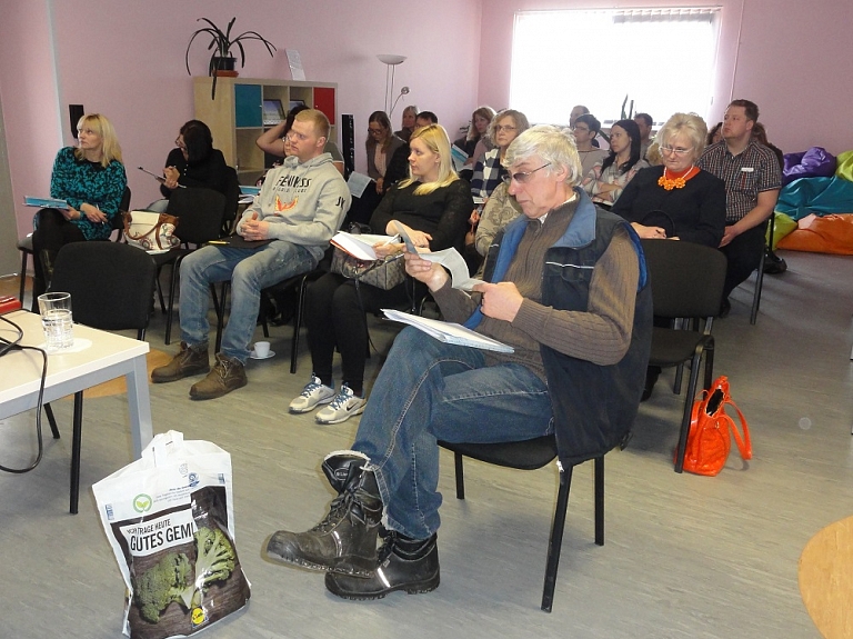 Strenču novadā informē par projekta LEADER iespējamo atbalstu