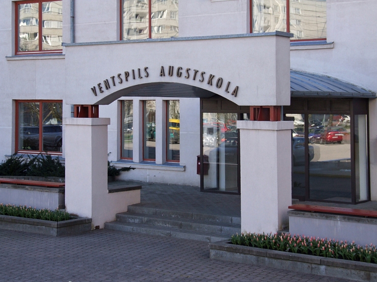 Ābele: VeA rektores braucienam uz "Venta-1" testēšanu nav saistības ar saspīlējumu domes un augstskolas starpā

