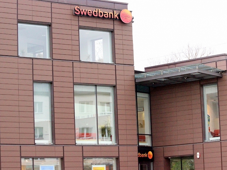 Aicina balsot par jauniešu idejām "Swedbank" Valmieras filiālē