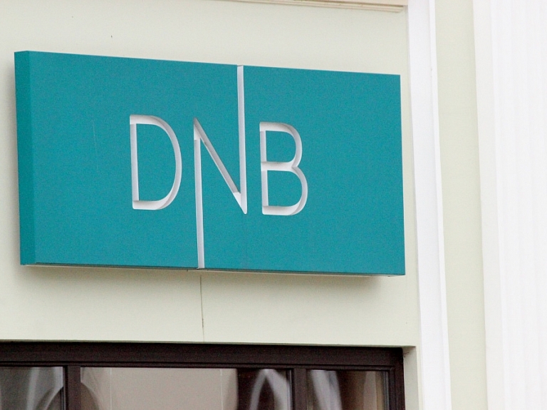 "DNB banka" aicina pirmajā darba intervijā čatot

