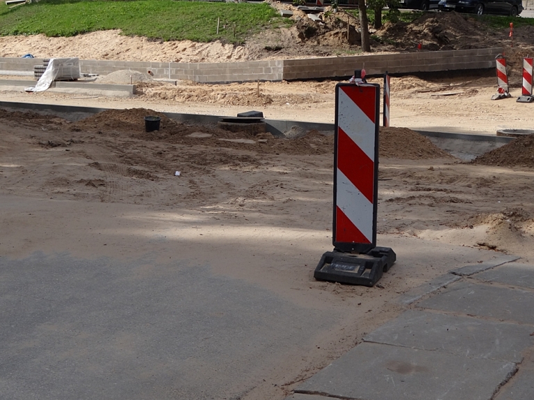 "Strabag" par 1,7 miljoniem eiro remontēs Bauskas šoseju