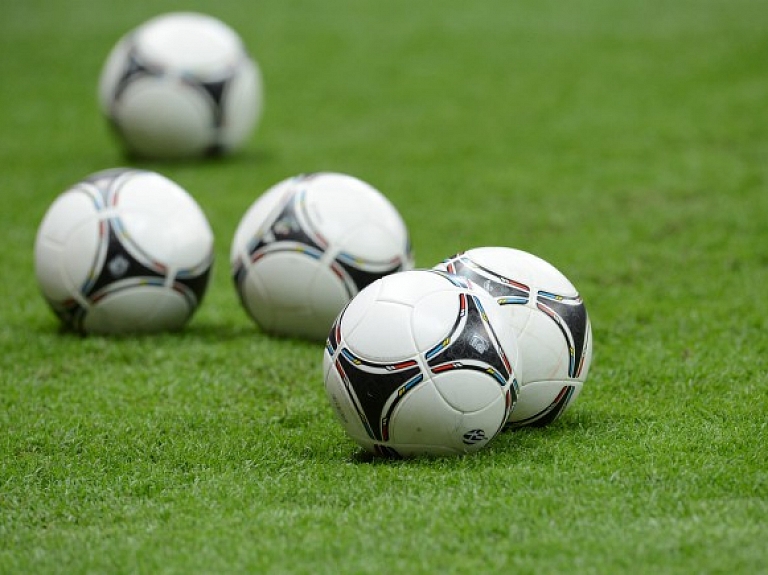"Metta"/LU futbolisti virslīgas mačā negaidīti sagrauj Latvijas kausa finālisti "Jelgavu"