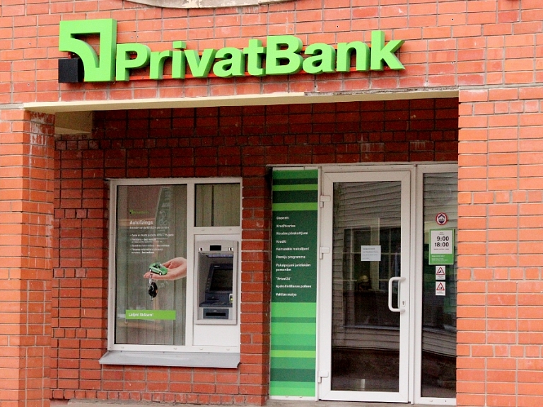 Putniņš: "PrivatBank" vēl tāls ceļš ejams līdz Latvijas likumiem atbilstīgu bankas sistēmu darbībai

