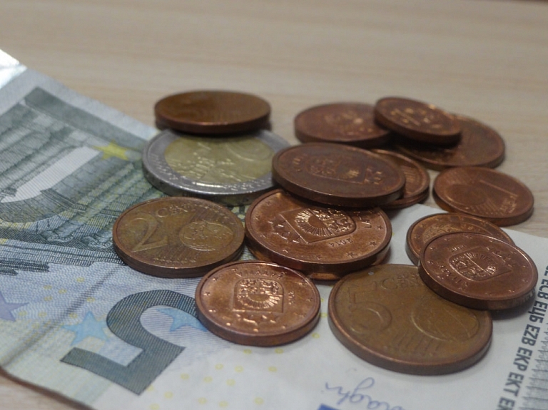 Nepalielinās maksu par Daugavpils olimpiskajam centram nodoto pašvaldības sporta bāžu izmantošanu

