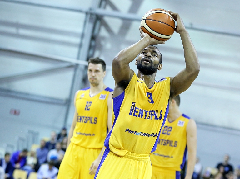 "Ventspils" atkārtoti uzvar "VEF Rīga" un panāk izšķirošo spēli LBL pusfināla sērijā