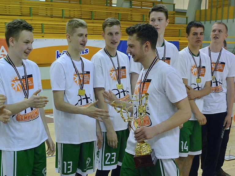 Valmieras jaunatnes basketbolā – labākā sezona pēdējo 20 gadu laikā

