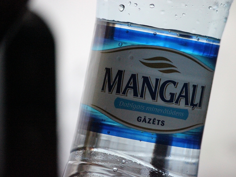 Sāk izglītojošu projektu "Mangaļi runājošais parks"