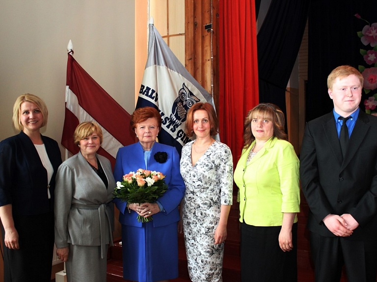 Vairas Vīķes Freibergas vizīte Balvu Valsts ģimnāzijā

