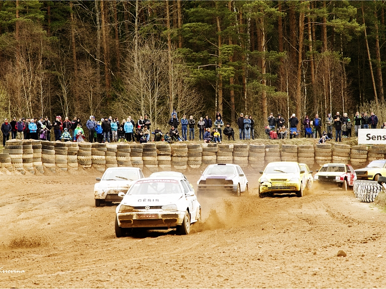 Vecpilī turpināsies Latvijas autokrosa čempionāts

