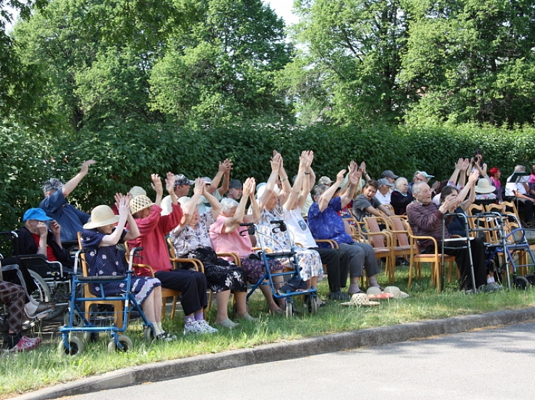 Pansionāta "Valmiera" dalībnieki piedalās sporta spēlēs