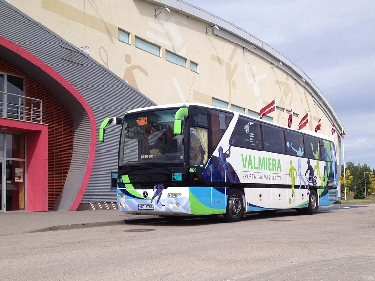 Sācis kursēt īpašs autobuss "Valmiera – sporta galvaspilsēta"
