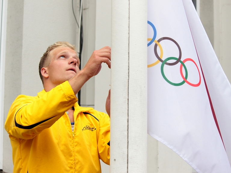 Valmierā noslēdzas Latvijas IV olimpiāde

