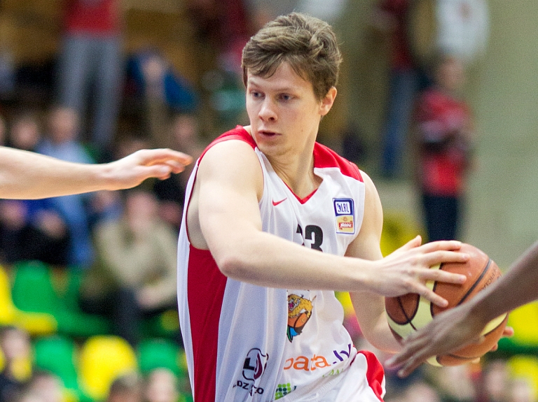 "Jēkabpils" basketbola klubam pievienojas Edgars Štelmahers