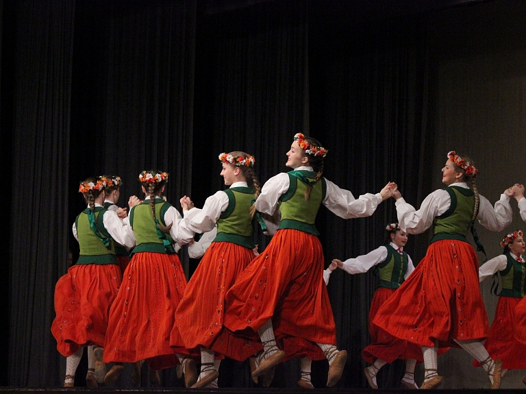 Ludzā notiks folkloras kopu, etnogrāfisko ansambļu un kapelu festivāls "Gorūza-2016"

