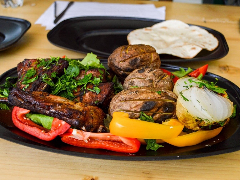 Valmierā pirmo reizi notiks grilēšanas šovs "Grill&amp;chill"