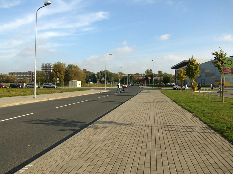 Ulbrokā par pusotru miljonu pabeigta rotācijas apļa izbūve

