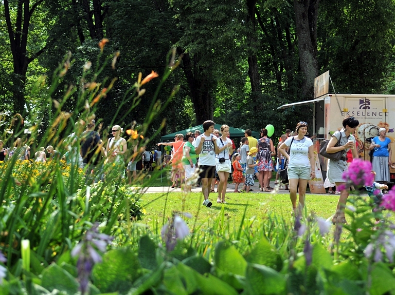 Valmieras pilsētas svētkos Vecpuišu parks pārtaps par Jauniešu parku

