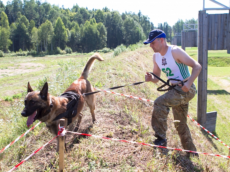 Tuvojas XI Starptautiskās dienesta suņu biatlona sacensības "Latvija 2016" 

