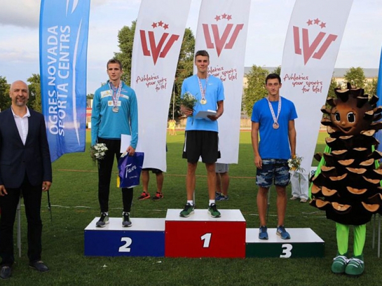 Sekmīgs Preiļu novada vieglatlētu starts Latvijas čempionātā

