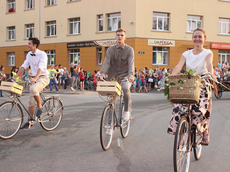Valmieras pilsētas svētkos būs satiksmes ierobežojumi


