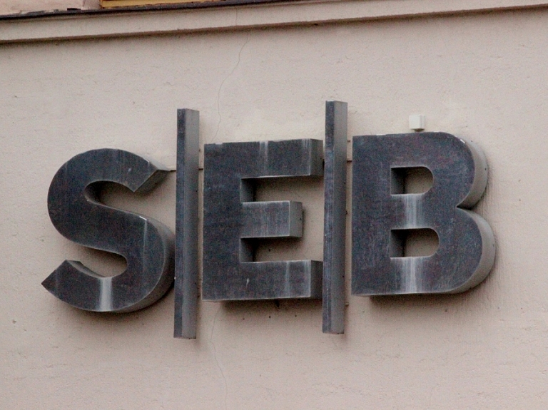"SEB banka" Madonā paplašina pašapkalpošanās iespējas un pāriet uz konsultāciju konceptu