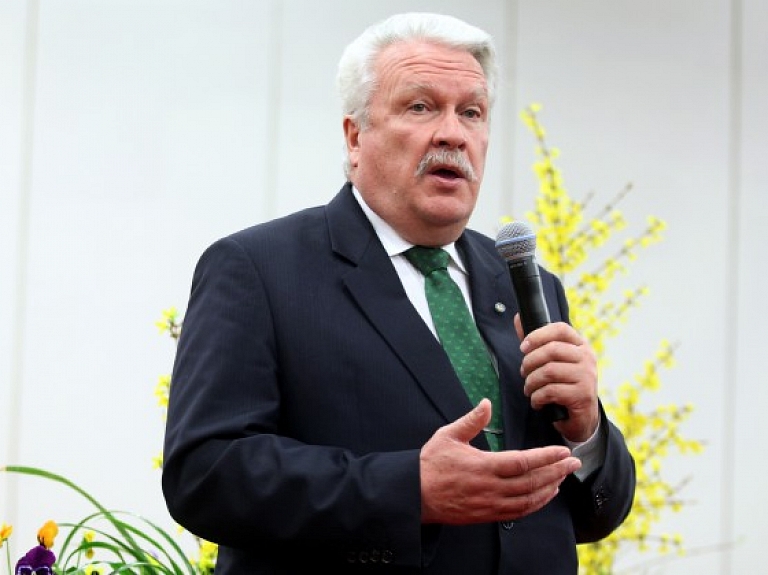 Lietuvas ministre: Lietuvas uzņēmējus uz vakariņām un medībām aicināja Latvijas zemkopības ministrs

