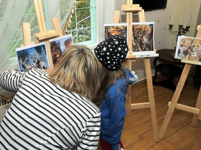 Zinību dienā pie Valmieras muzeja būs "Citāda skola"

