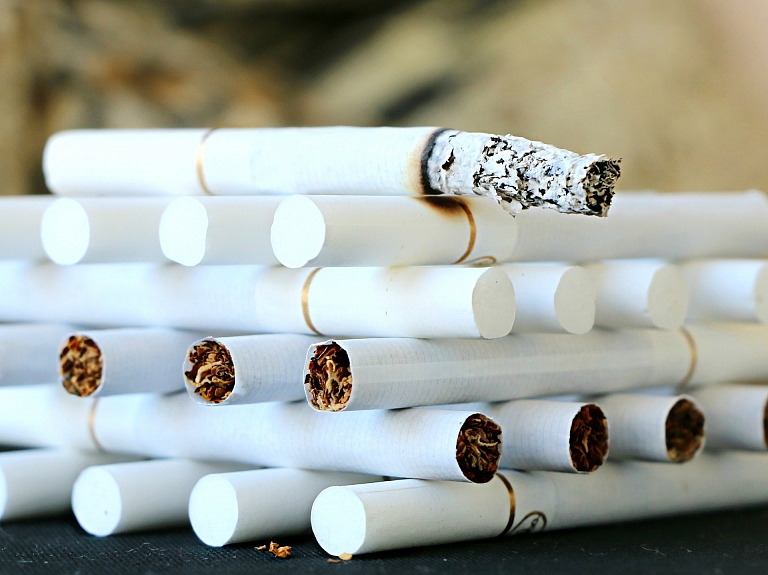 Latvijā septiņos mēnešos importē par 25% vairāk cigarešu

