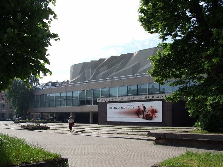Oktobrī Dailes teātris dosies viesizrādēs uz Daugavpili, Alūksni un Valmieru


