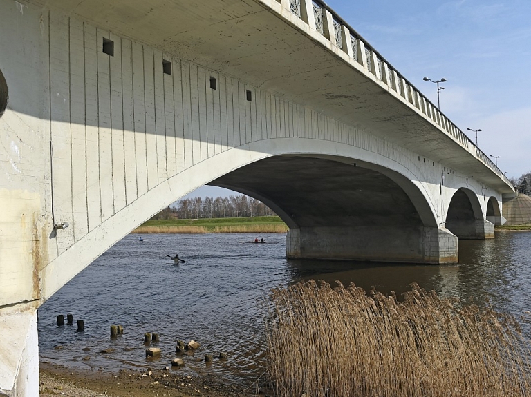 "EfTEN Capital": Sabiedrība tiek maldināta par "Depo" projektu Jelgavā