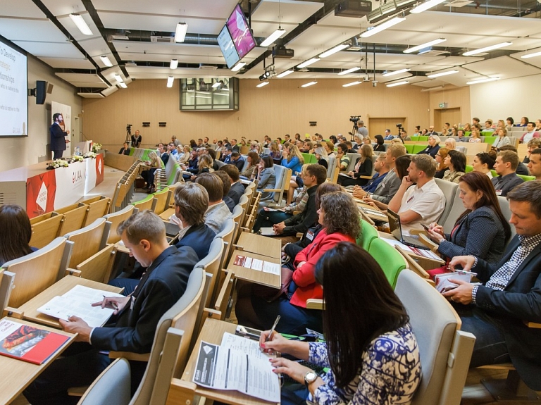 Liepājā notiks uzņēmējdarbības forums "LV2020"