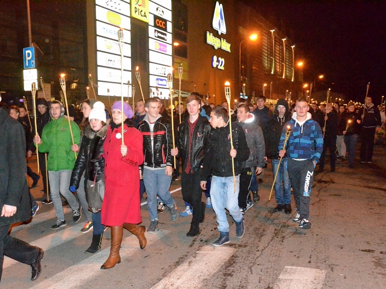 Lāčplēša dienā Daugavpilī notiks lāpu gājiens un "Dvinskas muzikantu" koncerts