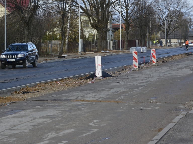 Georga Apiņa ielā 18 būs apgrūtināta iebraukšana 