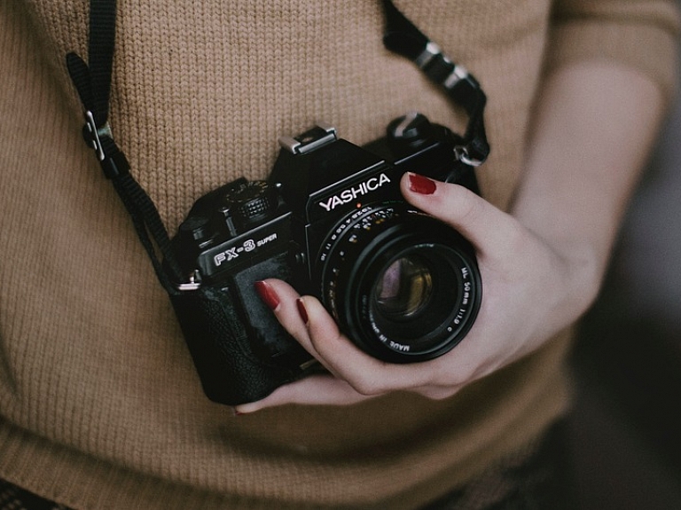 Aicina ziedot labdarībai, iegādājoties fotogrāfu darbus

