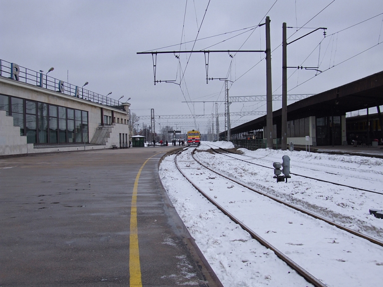 "Pasažieru vilciena" iepirkumu plāno turpināt; pirmos elektrovilcienus varētu saņemt 2019.gadā