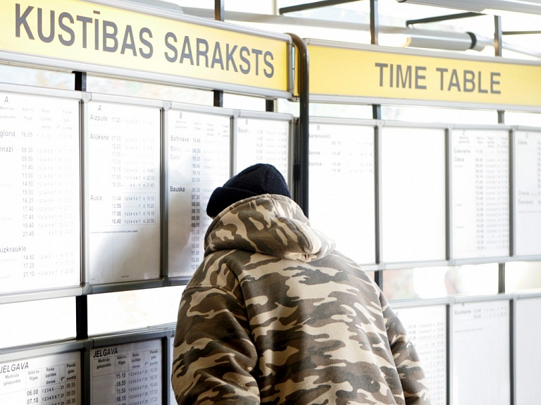 SIA "VTU Valmiera" izsolē pārdod bijušo autoostas ēku Alojā