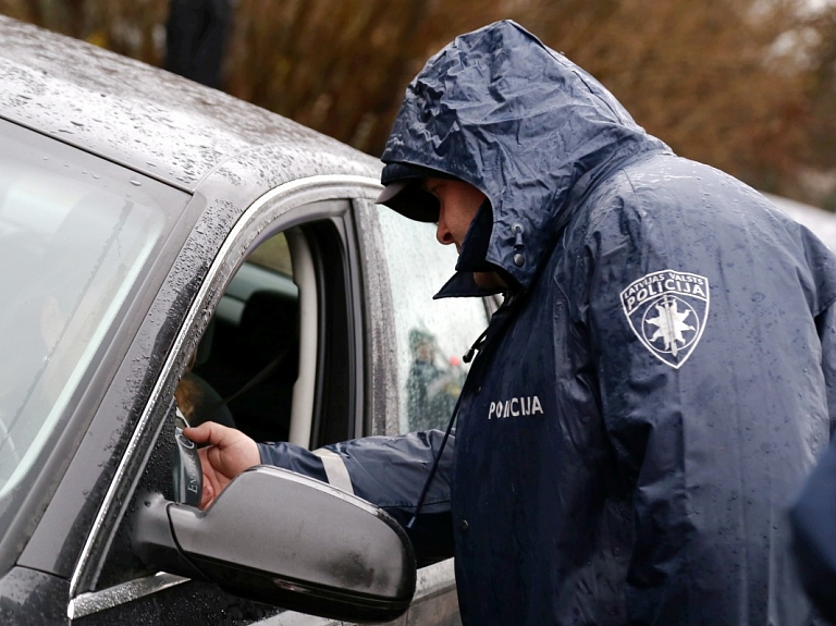 Tukuma novadā avarējusi vadītāja vairāk nekā trīs promiļu reibumā