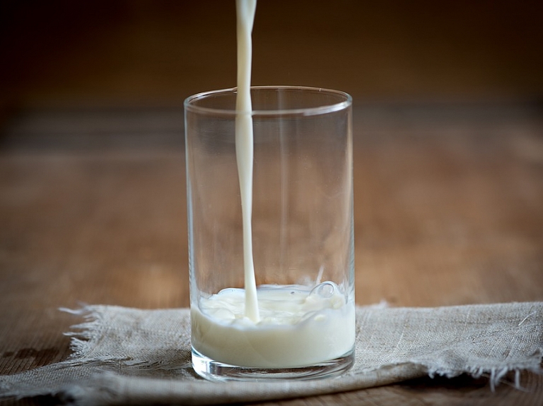 "Zemnieku saeima": Notikumi piena nozarē - šā gada lielākais cirks
