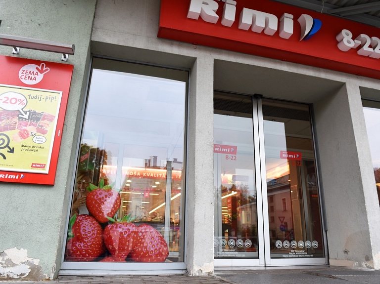 "Rimi Latvia": Trauksmes signalizācijas ieslēgšanās Liepājas tirdzniecības centrā "Ostmala" bija tehniska kļūme