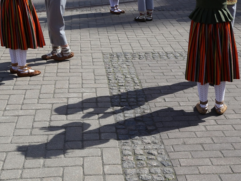 Drošībai publiskajos pasākumos Viesītes novada pašvaldība iegādāsies norobežojošās barjeras