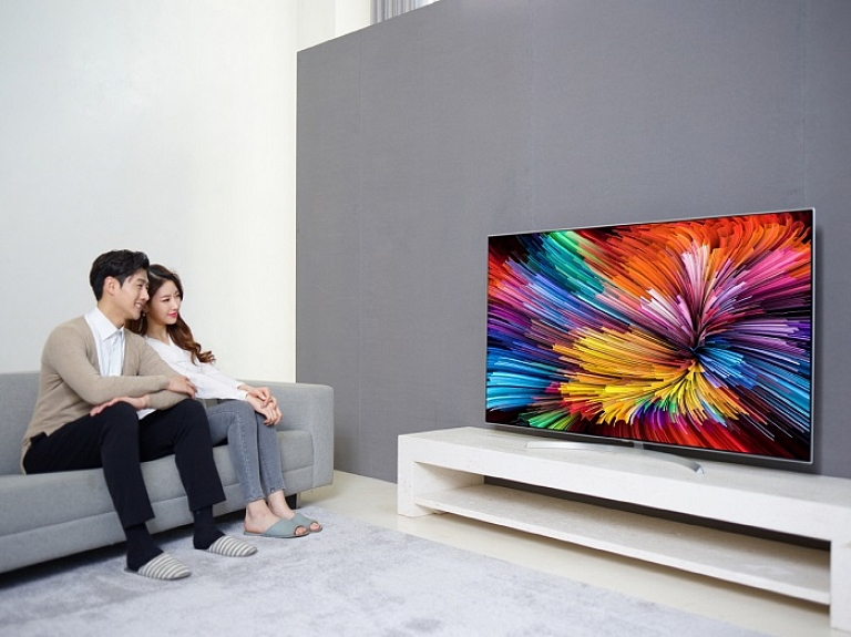 "CES 2017": LG prezentē jaunu Super UHD televizoru klāstu