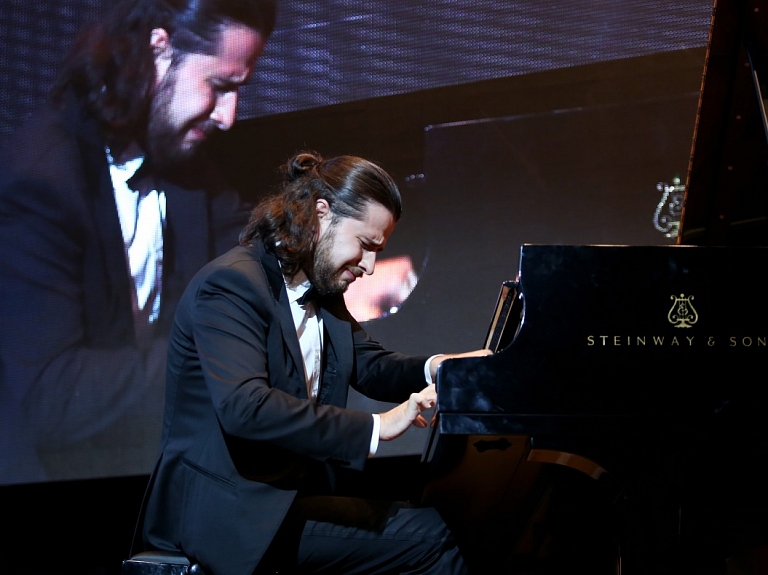 Liepājā notiks pianista Andreja Osokina koncertlekcija