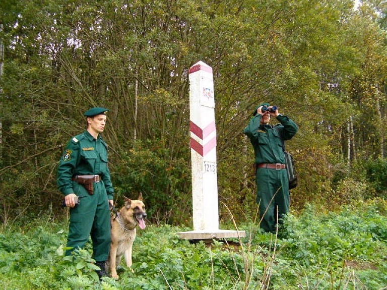 Zemgalē aiztur Somijas policistu meklētu Krievijas pilsoni ar viltotiem dokumentiem