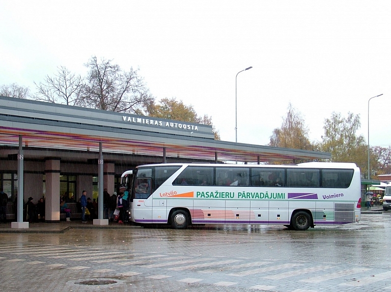 Apšauba iespēju piepildīt autobusu reisus no Vīlandes uz Valmieru