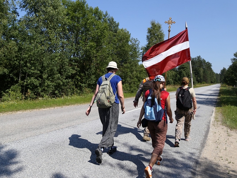 Užavā par godu Latvijas simtgadei organizēs pārgājienus